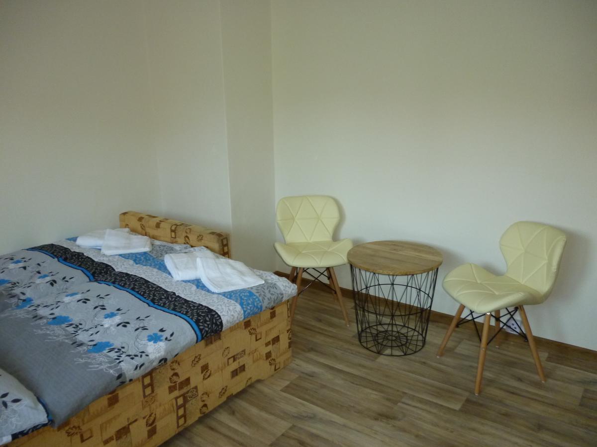 Apartman Relax-Chatka A Apartman Mikulov Exterior photo